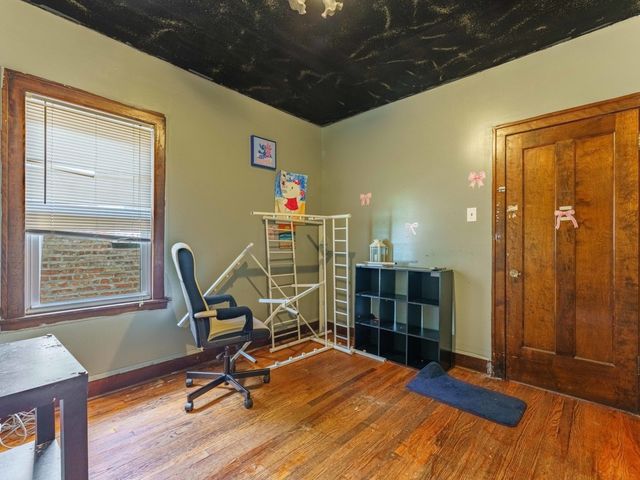 3614 Wesley Avenue, Berwyn, IL 60402
