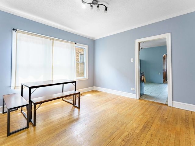 3614 Wesley Avenue, Berwyn, IL 60402