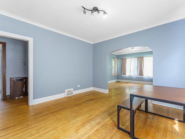 3614 Wesley Avenue, Berwyn, IL 60402