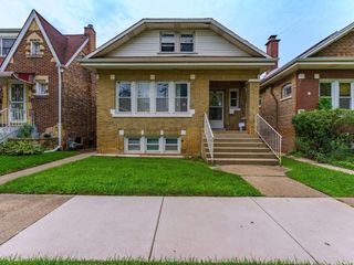 3614 Wesley Avenue, Berwyn, IL 60402