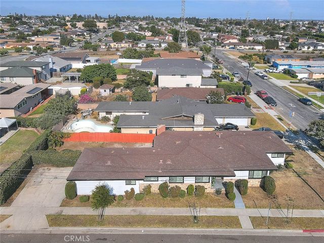 1345 W 124th, Los Angeles, CA 90044