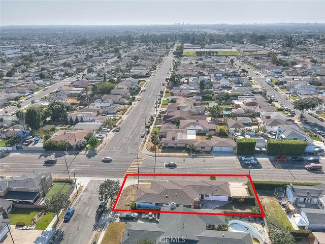 1345 W 124th, Los Angeles, CA 90044