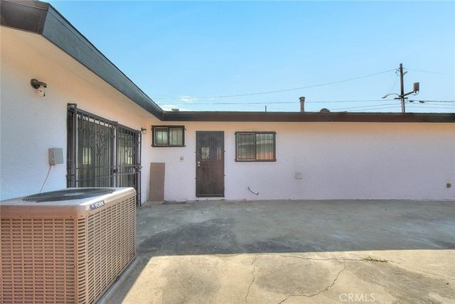 1345 W 124th, Los Angeles, CA 90044