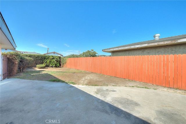 1345 W 124th, Los Angeles, CA 90044