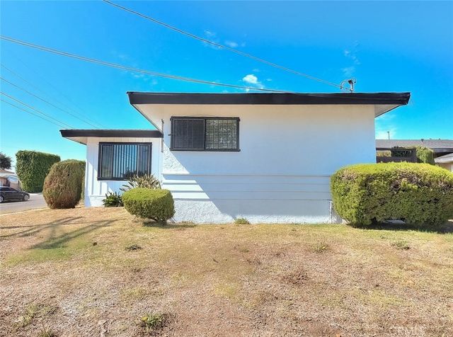 1345 W 124th, Los Angeles, CA 90044