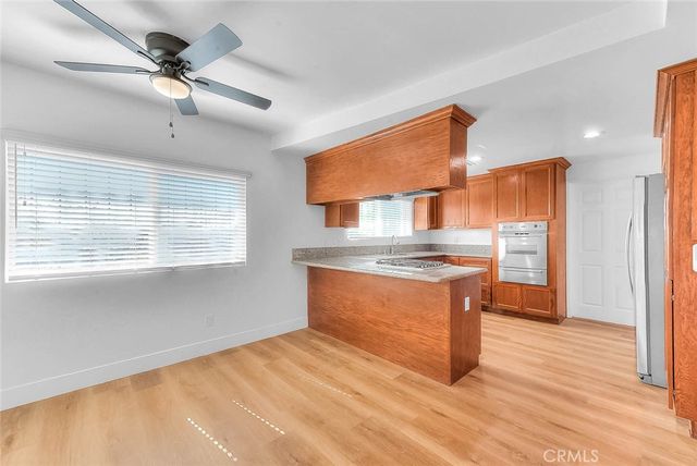 1345 W 124th, Los Angeles, CA 90044