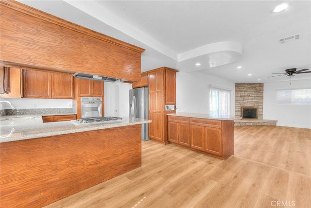 1345 W 124th, Los Angeles, CA 90044