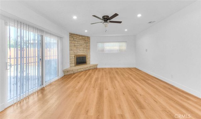 1345 W 124th, Los Angeles, CA 90044