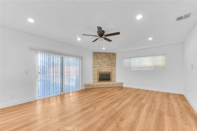 1345 W 124th, Los Angeles, CA 90044