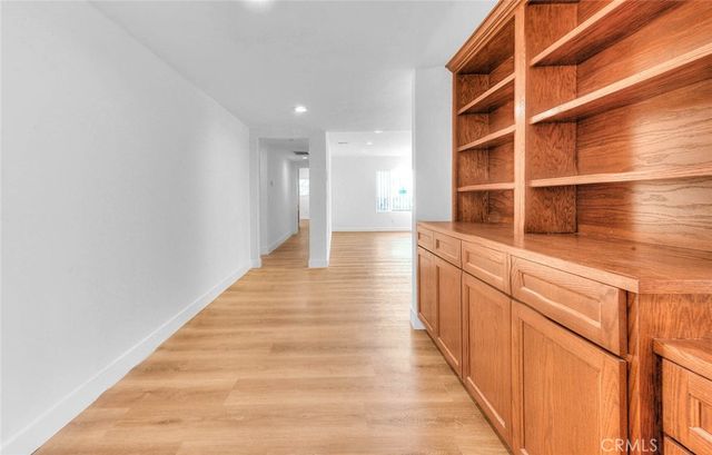 1345 W 124th, Los Angeles, CA 90044