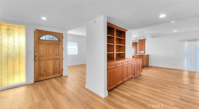 1345 W 124th, Los Angeles, CA 90044