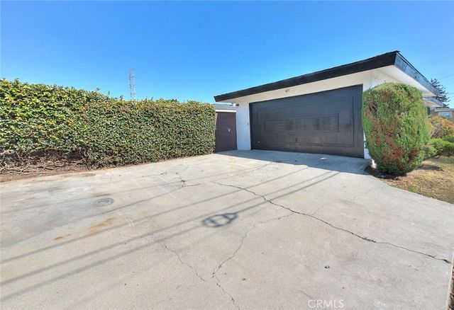 1345 W 124th, Los Angeles, CA 90044