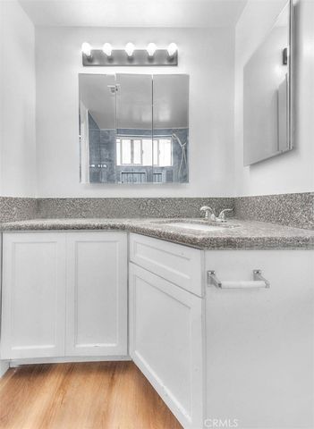 1345 W 124th, Los Angeles, CA 90044