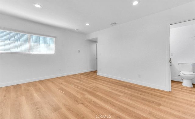 1345 W 124th, Los Angeles, CA 90044