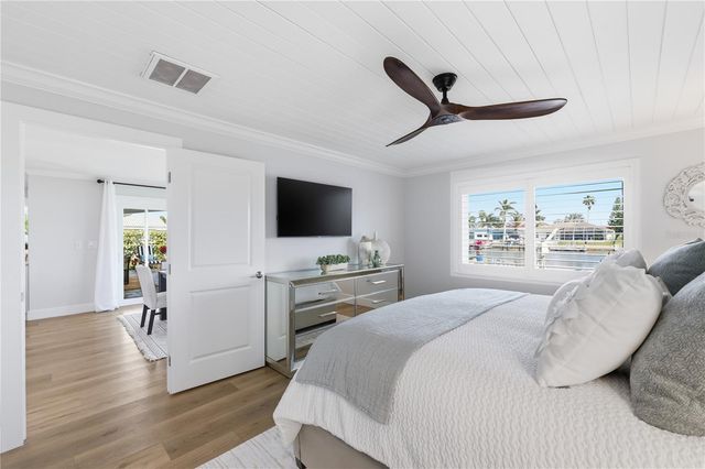 5424 PILOTS PLACE, New Port Richey, FL 34652