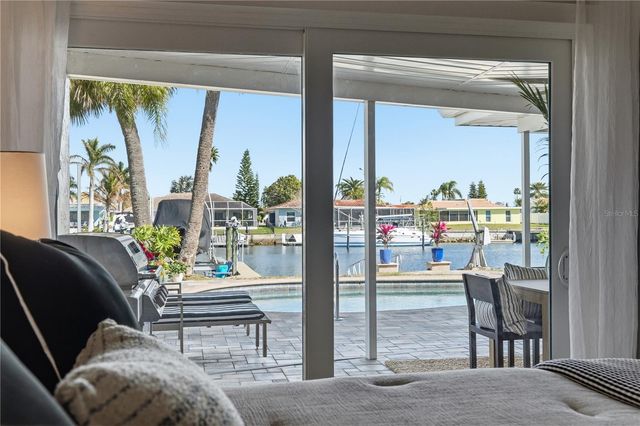 5424 PILOTS PLACE, New Port Richey, FL 34652