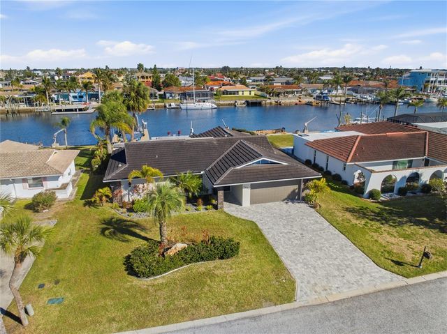 5424 PILOTS PLACE, New Port Richey, FL 34652