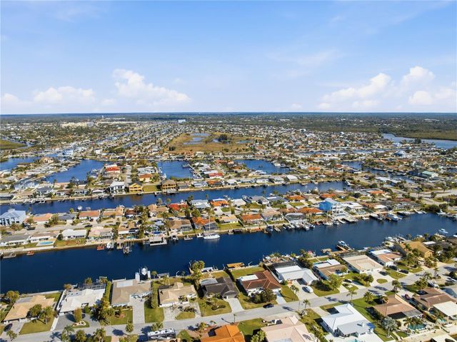 5424 PILOTS PLACE, New Port Richey, FL 34652