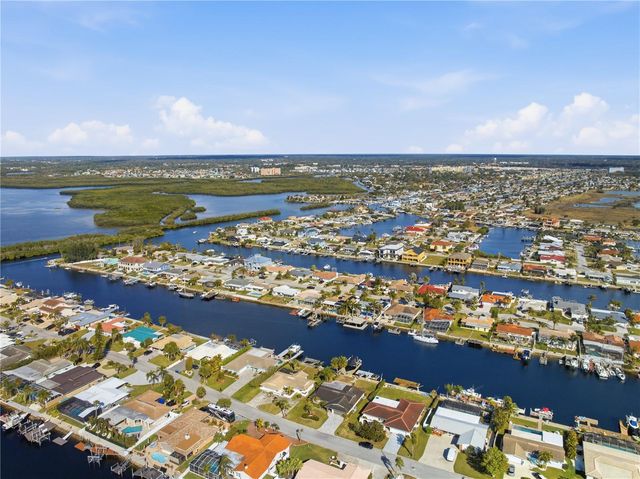 5424 PILOTS PLACE, New Port Richey, FL 34652