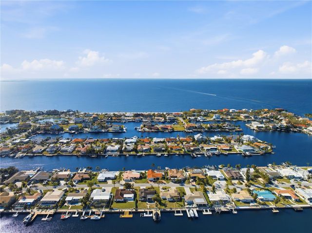 5424 PILOTS PLACE, New Port Richey, FL 34652