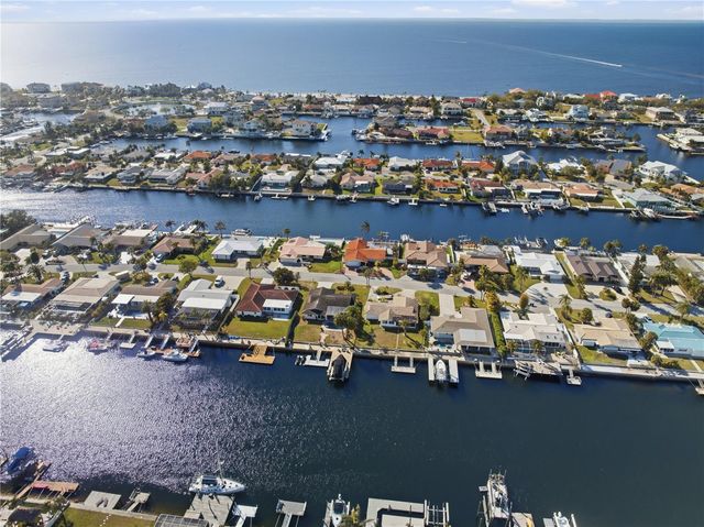 5424 PILOTS PLACE, New Port Richey, FL 34652