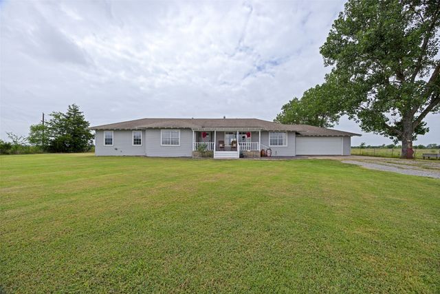 1343 CR 2230, Ivanhoe, TX 75447