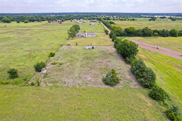 1343 CR 2230, Ivanhoe, TX 75447