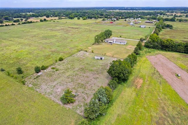 1343 CR 2230, Ivanhoe, TX 75447