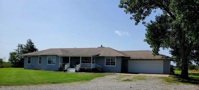 1343 CR 2230, Ivanhoe, TX 75447