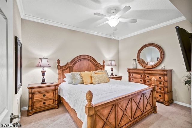 9715 Acqua CT 136, Naples, FL 34113