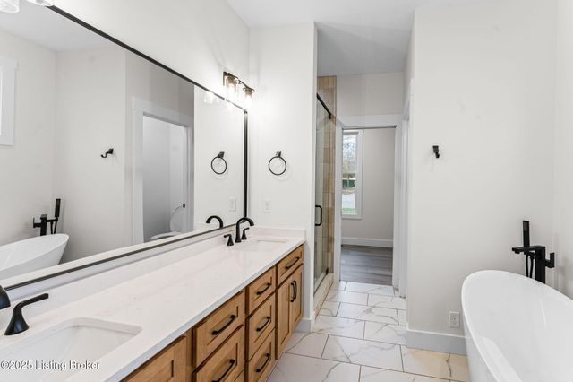 254 Falls Ln, Leitchfield, KY 42754