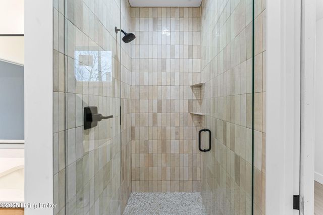 254 Falls Ln, Leitchfield, KY 42754