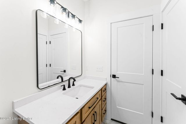 254 Falls Ln, Leitchfield, KY 42754