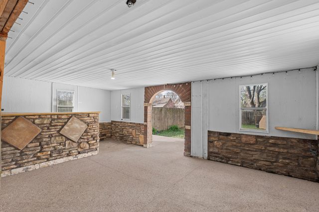 1727 Mondamin Avenue, Des Moines, IA 50314