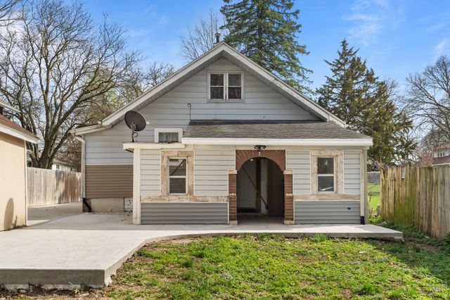 1727 Mondamin Avenue, Des Moines, IA 50314