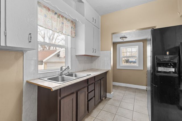 1727 Mondamin Avenue, Des Moines, IA 50314