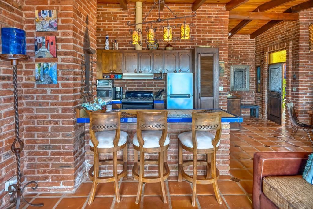 Image 12 of property listing at 82 Pelicanos Oeste, CA 99999