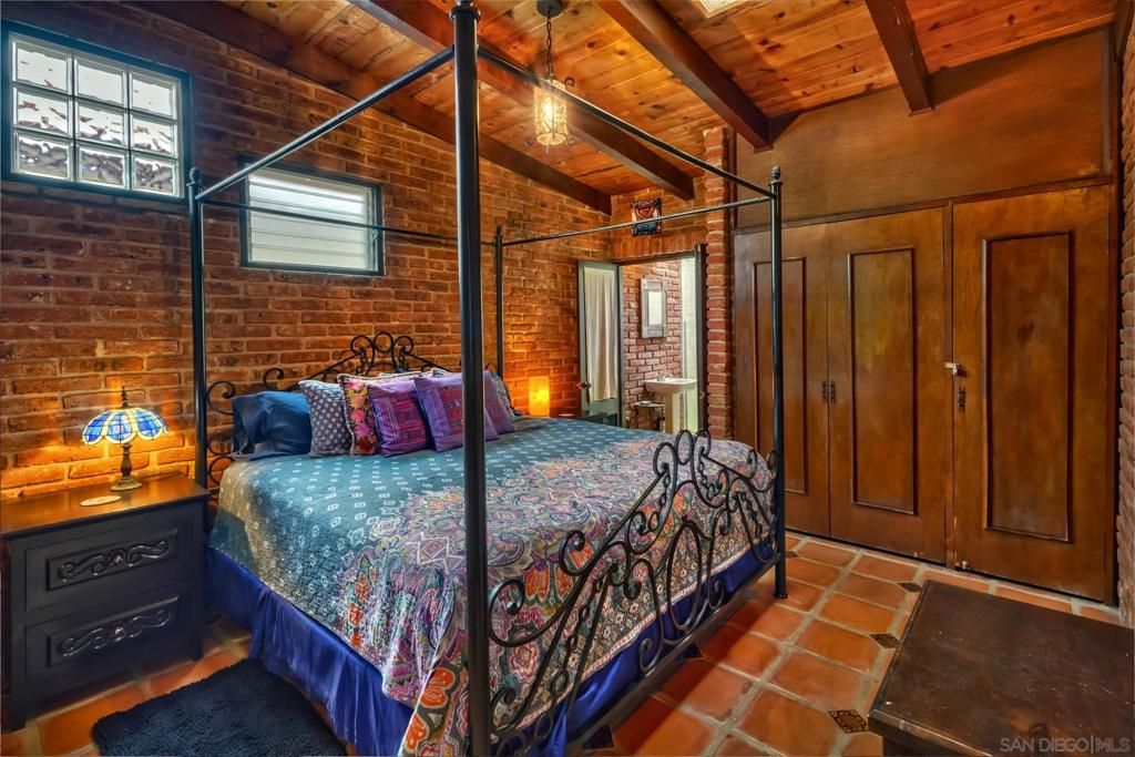 Image 14 of property listing at 82 Pelicanos Oeste, CA 99999