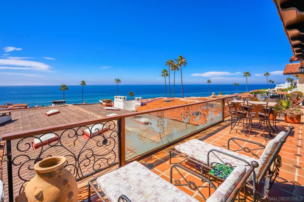 Image 21 of property listing at 82 Pelicanos Oeste, CA 99999