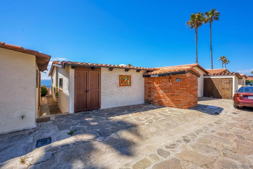 Image 25 of property listing at 82 Pelicanos Oeste, CA 99999