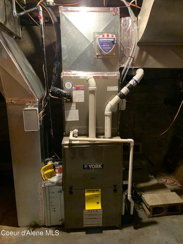 52 Park Circle, Kellogg, ID 83837