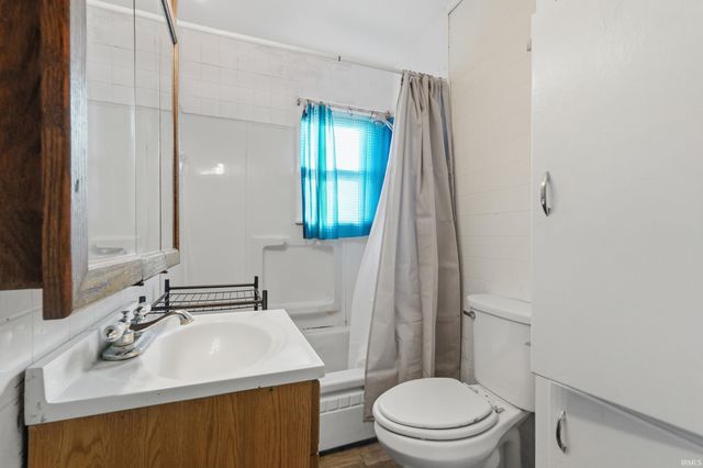 403 S Johnson Street, Garrett, IN 46738