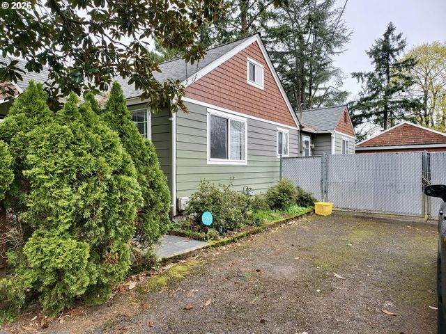7025 Se NEHALEM St, Portland, OR 97206