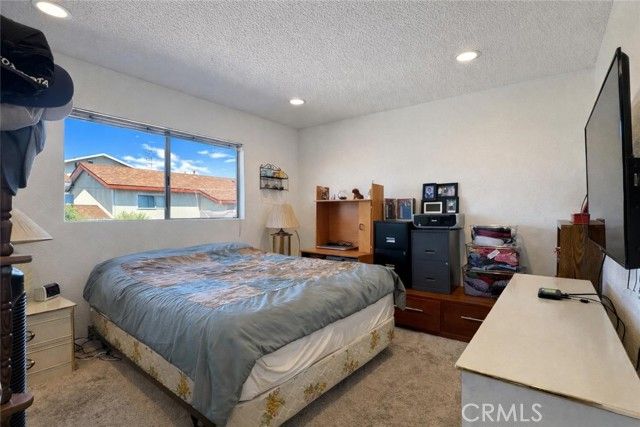 4404 Clara St., Cudahy, CA 90201