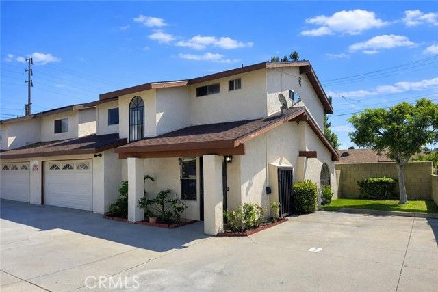 4404 Clara St., Cudahy, CA 90201