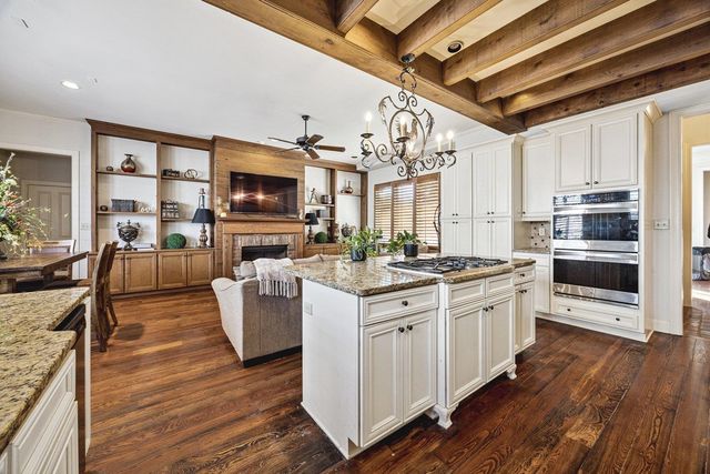 6828 OLD BRIDGE LN, Germantown, TN 38138