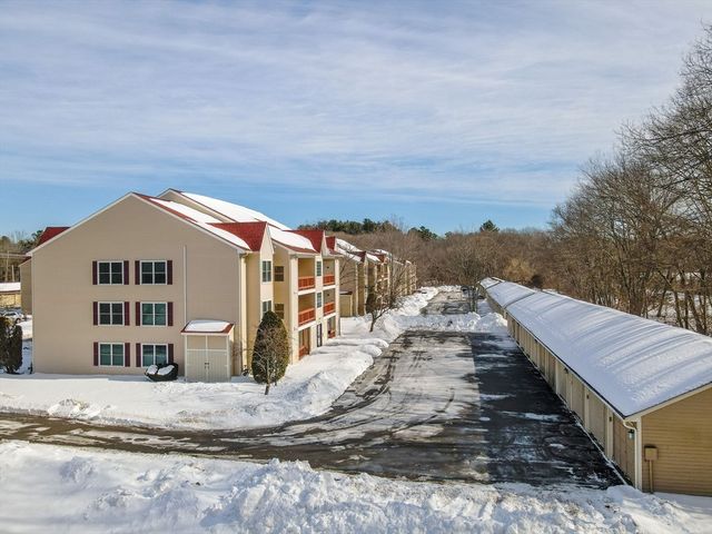 29 Randolph Dr 29, Tewksbury, MA 01876