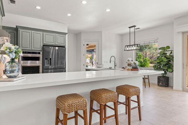 1719 Newcastle Rd, Newcastle, CA 95658