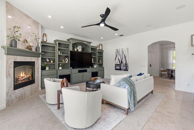 1719 Newcastle Rd, Newcastle, CA 95658