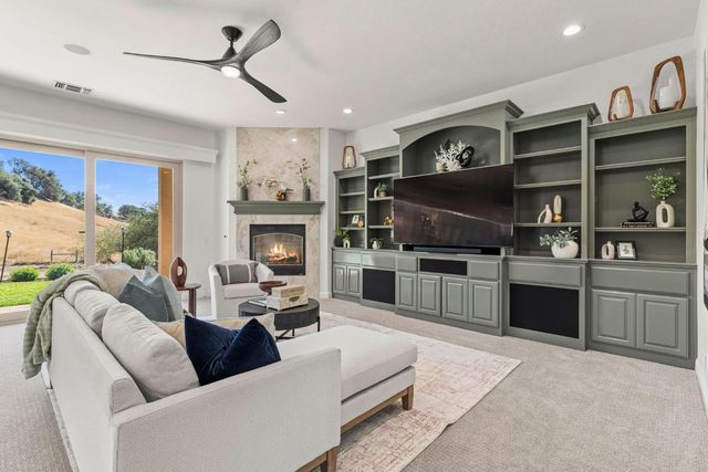 1719 Newcastle Rd, Newcastle, CA 95658
